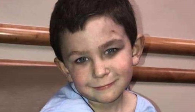 واقعة نالت الإعجاب.. طفل ينقذ حياة 7 أشخاص وهذا اللقب ينتظره! 5e46be69710cd