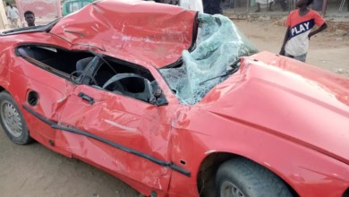 سيارة تطير في الهواء وإصابات بالغة لمواطنين حادث سير