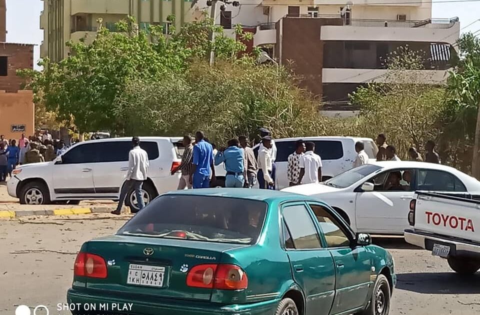 اللجنة الفنية لحصر العربات غير المقننة تعلن انتهاء المهلة المحددة لسيارات بوكو حرام انفجار سيارة