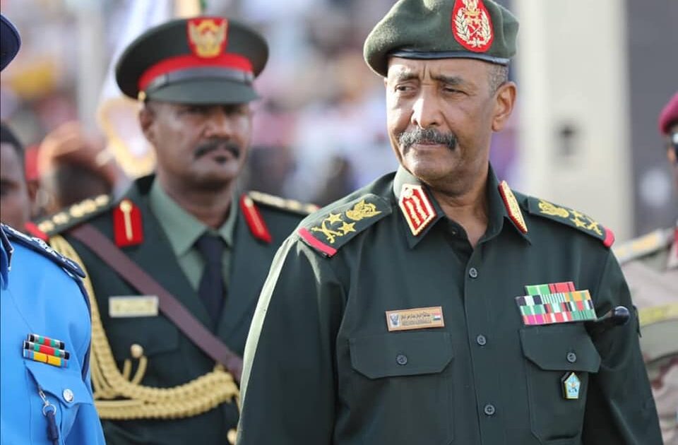 القوات المسلحة تصدر بياناً بشأن منع الإعلام من الوصول إلى دارفور البرهان
