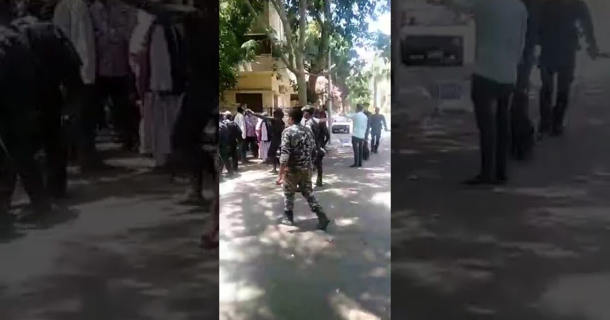 بالفيديو: اعتقال عالقين سودانيين من أمام مقر سفارتهم بالقاهرة 267149