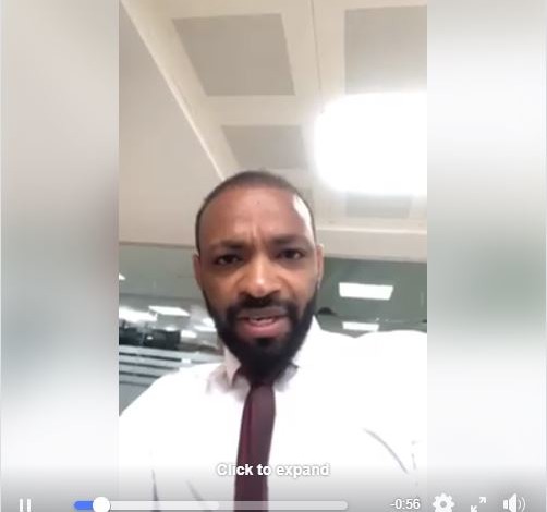 بعد الفضيحة ..المذيع " كنت بدعي على الشرطة " ...انتقادات غير مسبوقة لقناة طيبة الفاتح سعودن