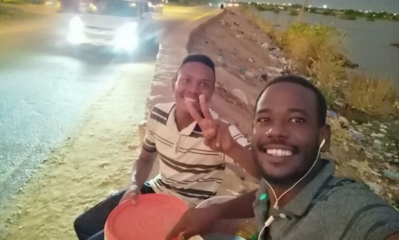 طالب طب..ينضم للشاعر يوسف الدوش في غسيل العربات..و “الشغل ما عيب” يوسف الدوش 780x470 1