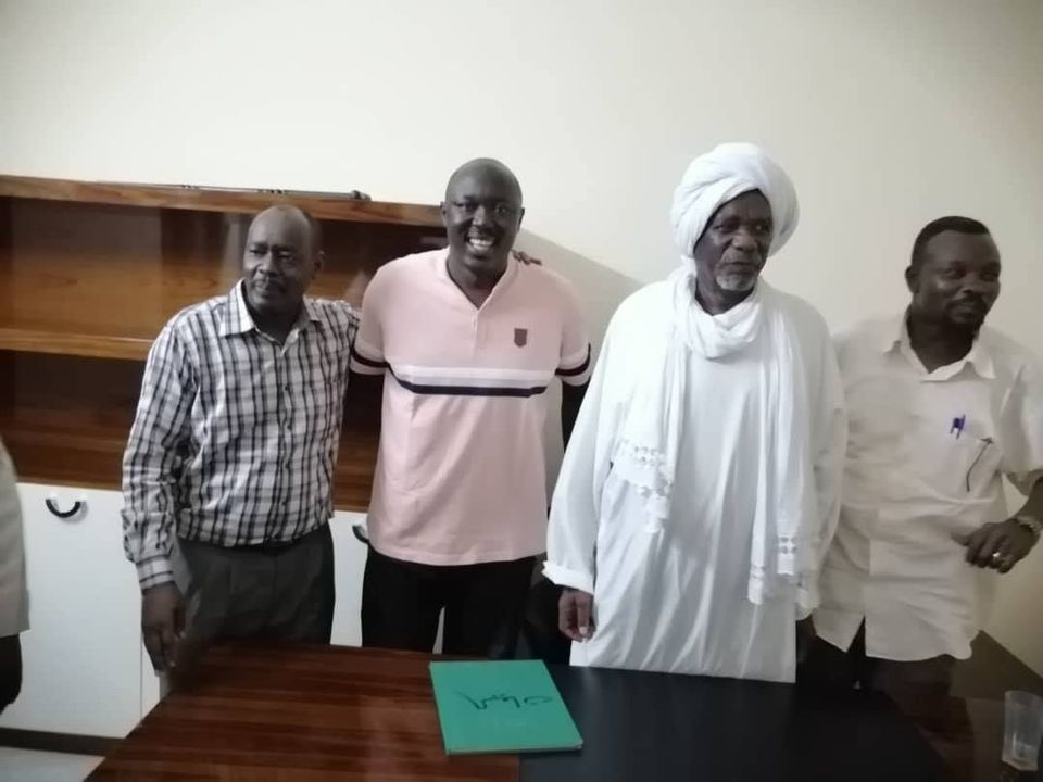 انضمام الكابتن فيصل العجب لحركة العدل والمساواة فيصل العجب