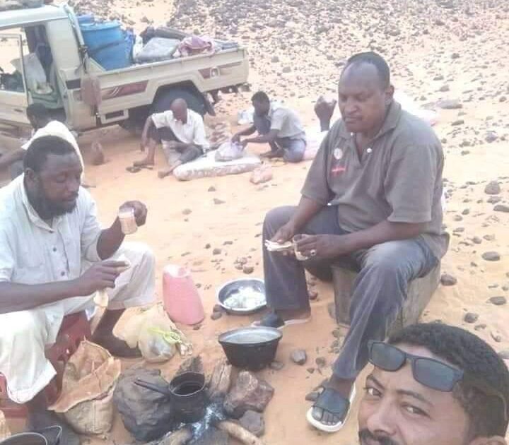 صورة مؤثرة تجمع شهداء الشرطة الخمسة قبل لحظات من استشهادهم IMG 20200925 WA0010