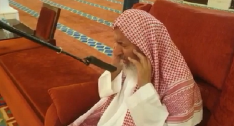 الشيخ عبدالعزيز بن عبدالله آل الشيخ