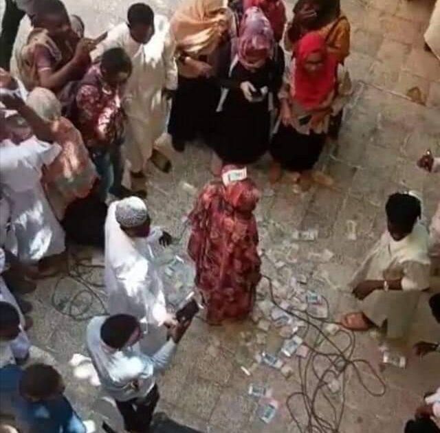 بالصور.. احتفال بجامعة النيلين يشعل المواقع الاسفيرية IMG ٢٠٢١٠٣٢٢ ١٩٣٣٠٤