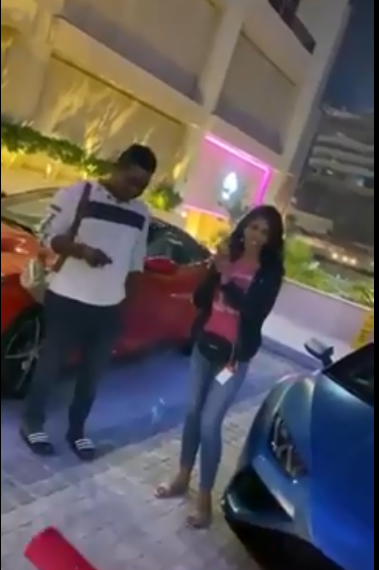 شاهد بالفيديو: رجل أعمال شهير يهدي المطربة الشابة رؤى محمد نعيم سعد سيارة بقيمة (500)ألف دولار image 2021 03 03 120719