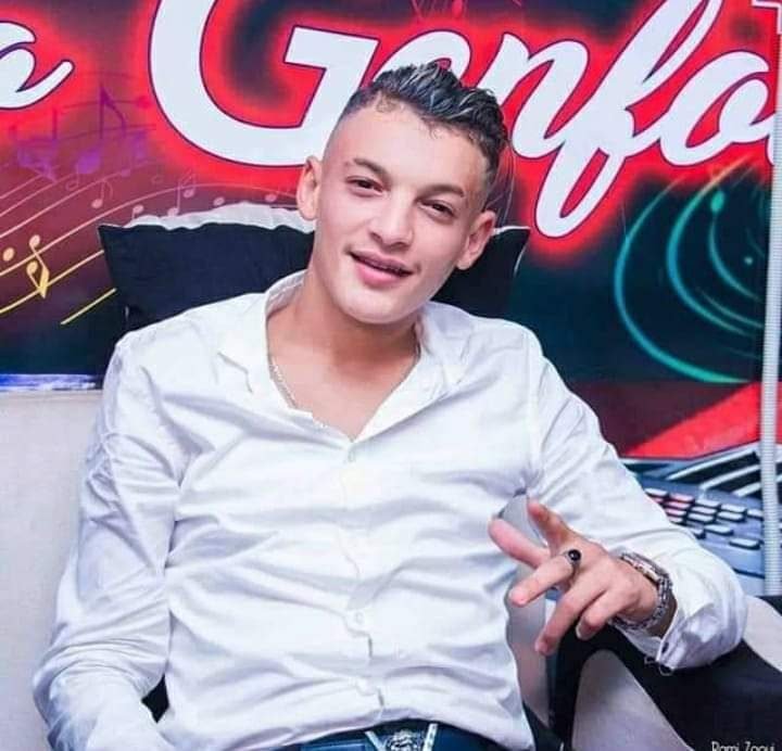 العثور على جثة المغني الجزائري سهيل الصغير بعد رحلة على "قوارب الموت" سهيل الصغير