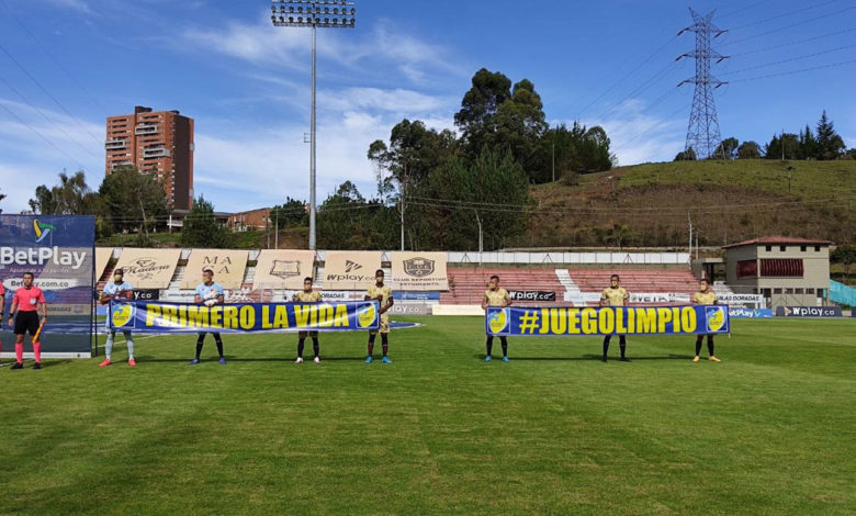 كورونا يجبر فريقاً كولومبياً على اللعب بـ 7 لاعبين فريق كولومبي