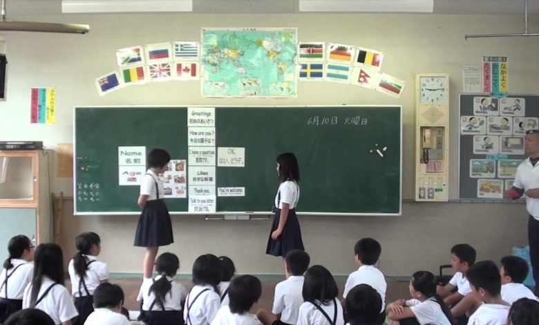 لماذا ينتحر أطفال اليابان؟ اطفال اليابان