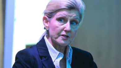 رئيسة الاتحاد الإنجليزي ديبي هيويت 750x430 1