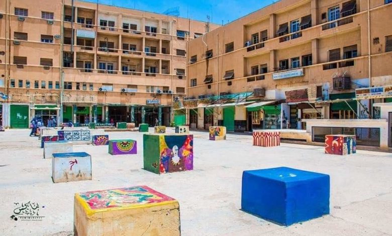 الحزن يخيم على المثقفين والنشطاء بعد إغلاق ساحة أتني ساحة اتني