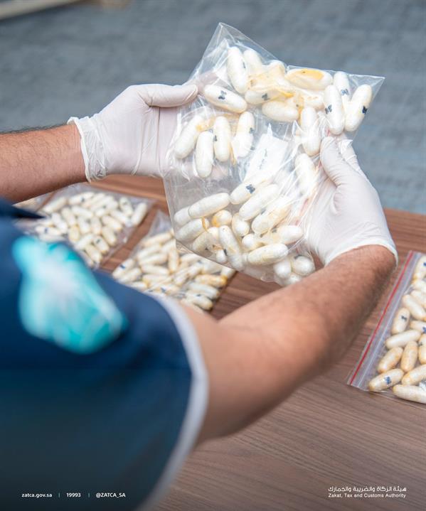 السعودية: إحباط محاولة تهريب 2.6 كيلو كوكايين داخل احشاء 6 مسافرين 07f682cc 7412 4fdc a9f1 7184407cc2f7