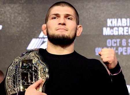 "إن فعلت ذلك فسأحطمكم جميعا"...نورمحمدوف يرد على دعوة أليكس فيرغسون لتناول النبيذ....فيديو حبيب نورمحمدوف