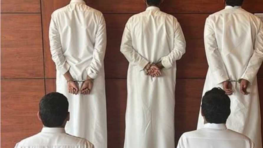 تحطيم مطعم في الرياض