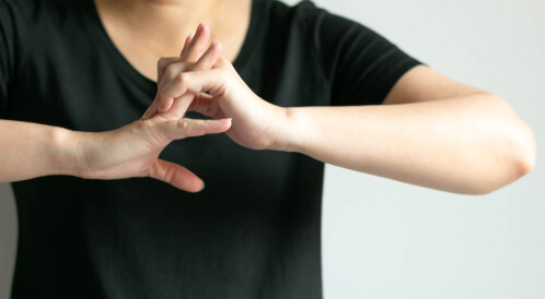 طقطقة الاصابع