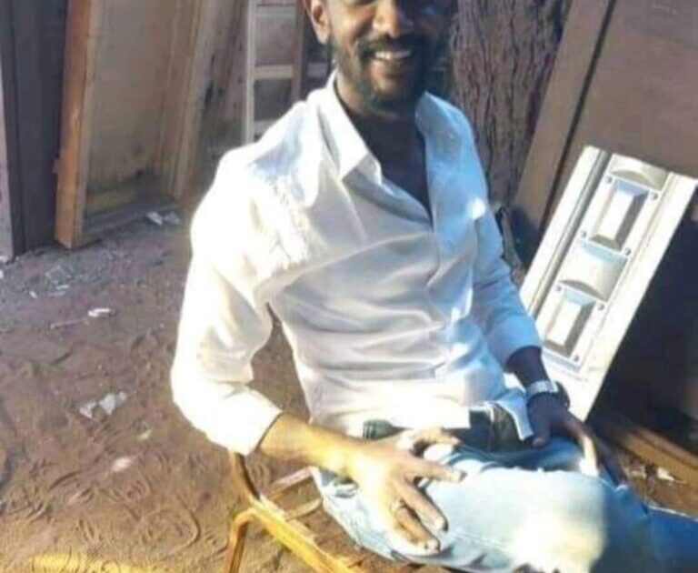 خروج شاب راج استشهاده في مليونية 30 ديسمبر نافياً خبر وفاته ٢٠٢١١٢٣١ ٠٠٣٢٠١ 768x1009 1