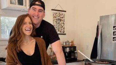 عاقر تحمل بمساعدة زوجها