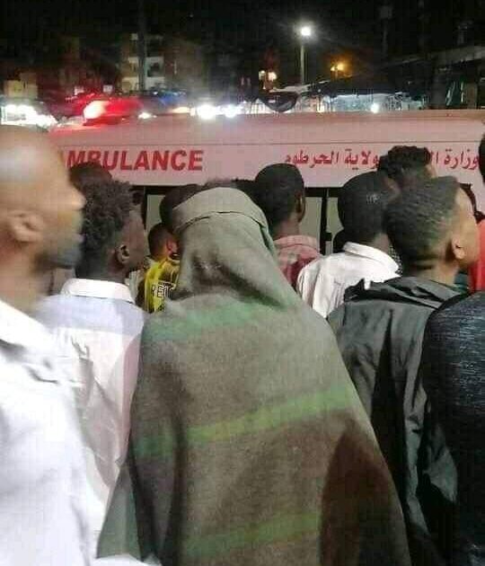 طفل بحري عامل النظافة : غلبني النعاس و التعب فنمت داخل العربة " طفل عالق