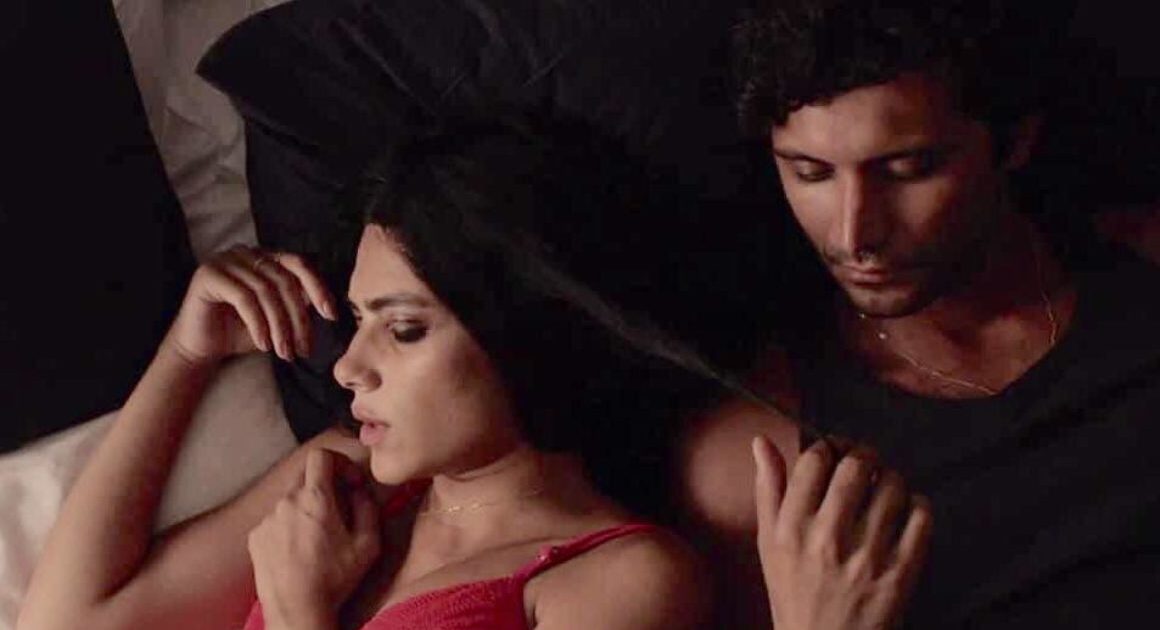 مصر.. جدل واسع بعد عرض فيلم لأول مرة يحتوي على ألفاظ ومشاهد خادشة فيلم
