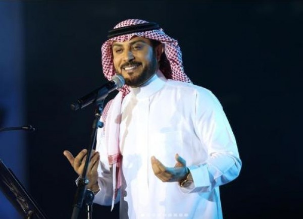 بالفيديو: معجب يحرج ماجد المهندس بطلبه.. من هي سارة؟ ماجد المهندس