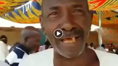 سوداني يتحدث لغات