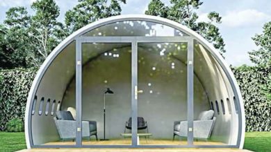 كبسولات من الطائرات