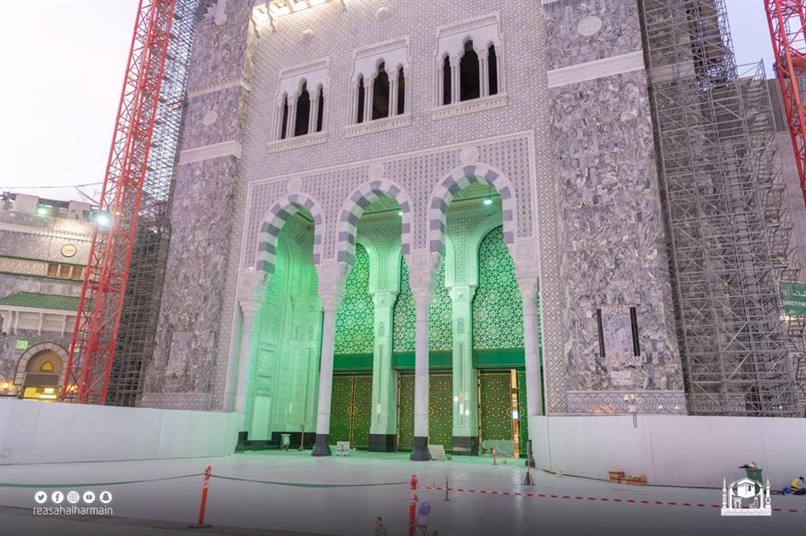 السديس" يفتتح باب الملك عبدالعزيز بالمسجد الحرام 75d3339f 5d94 40b9 862d 992af5e5d6cc