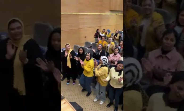 بالفيديو فرقة مصرية تستعد لغناء شارع النيل و شوكلاتة أشهر الأغاني السودانية maxresdefault 14