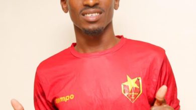 المريخ السوداني يتعاقد رسميا مع كنو لمدة ثلاث سنوات عمار كنو لاعب المريخ