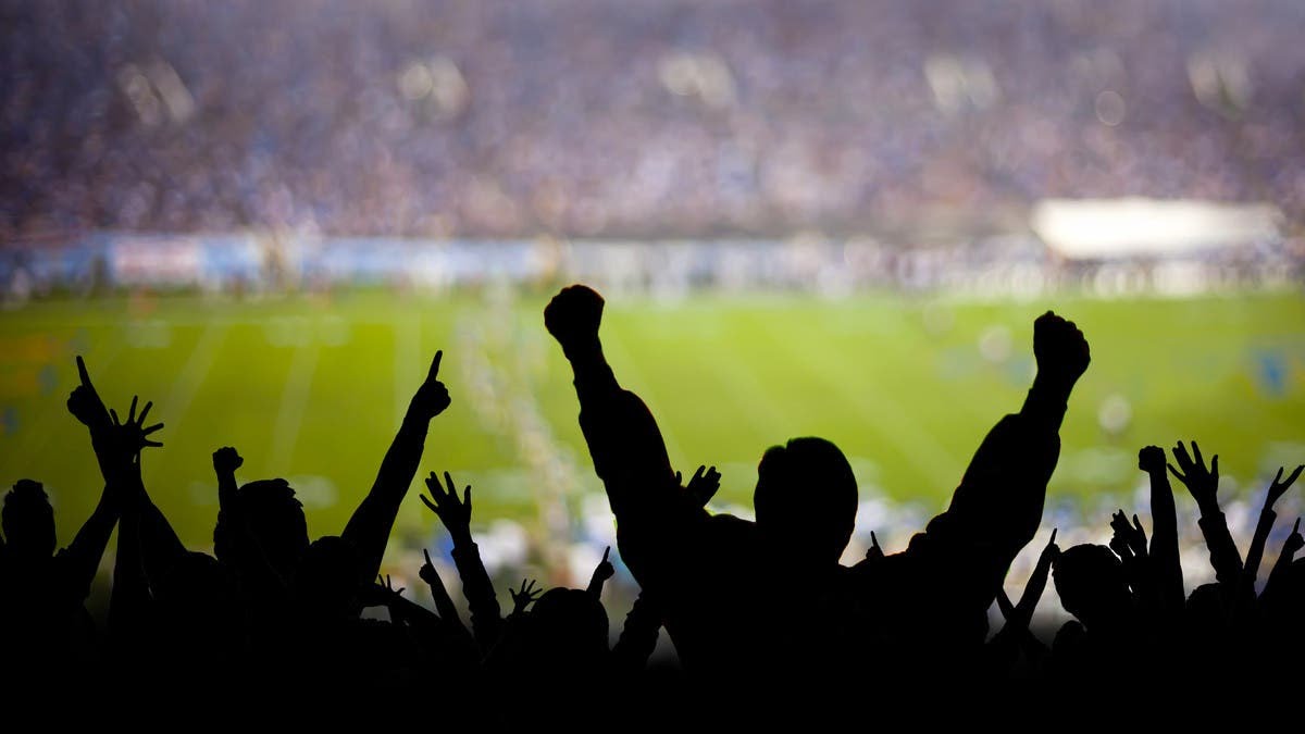 شاهد بالفيديو.. “برانا برانا بنغلب غانا” المنتخب السوداني يهزم المنتخب الغاني المدجج بالمحترفين ويضع قدماً في أمم أفريقيا بالمغرب جمهور مشاهدة مبارة كرة قدم