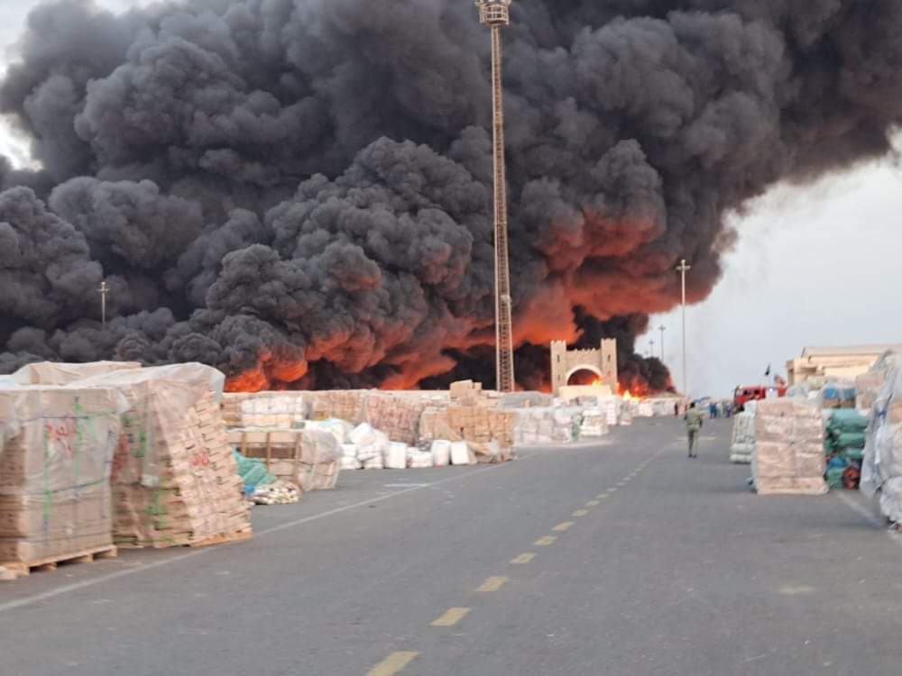 لجنة التقصي بشأن حريق ميناء سواكن تصل بورتسودان حريق ميناء سواكن