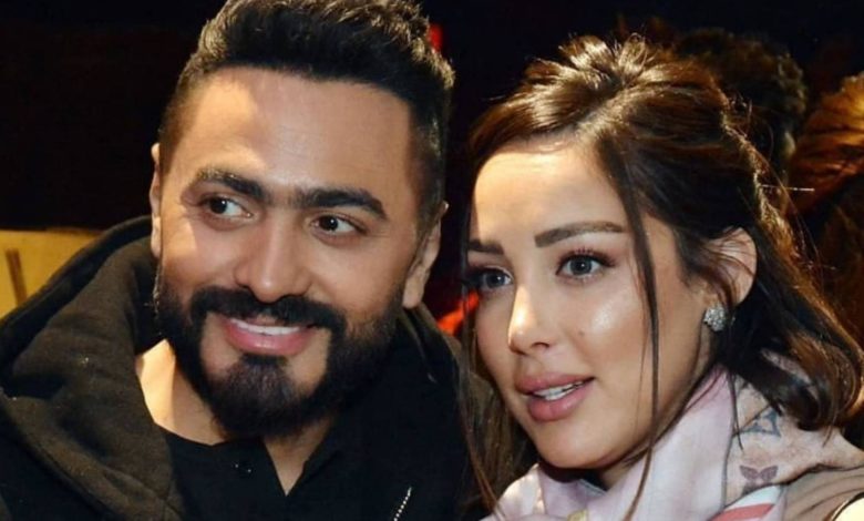 هروب تامر حسني من معجبة.. بسمة بوسيل تكشف القصة كاملة 475337Image1