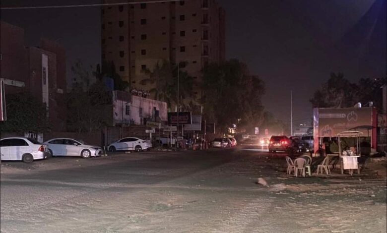 ظلام دامس عاشته العاصمة و ولايات السودان ليلة أمس و رواد مواقع التواصل يتفاعلون بالصور FB IMG 1654142269196 780x470 1