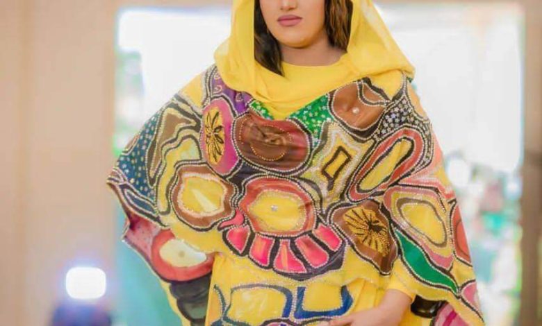 آية آفرو:التوب ده بجي فيني انا وبس تاني نسوان السودان ديل نصيحتي ليهم يلبسو عبايات ساي FB IMG 1655447561338
