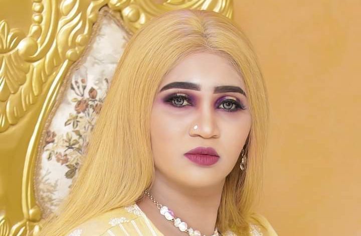 شاهد بالفيديو.. الفنانة “عشة الجبل” ترتدي الحجاب وتتجه إلى المديح في مقطع حصد آلاف الإعجابات FB IMG 1658645819373