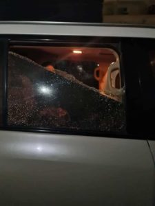 بالصور.. نجاة المطربة “عوضية عذاب” من إطلاق نار على سيارتها وسط الخرطوم FB IMG 1658905118362