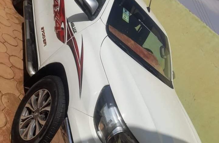 بطريقة أكثر من طريفة نالت إعجاب مواقع التواصل..شاهد كيف عرض سوداني صاحب عربة بوكس سيارته للبيع FB IMG 1659951530237 720x470 1