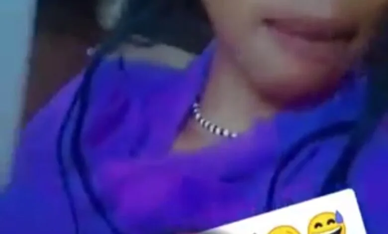 فتاة سودانية تشعل النيران على مواقع التواصل:(أموت بايرة و لا أعرس راجل قصير) صورة