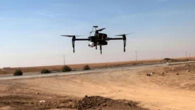 طائرة درون