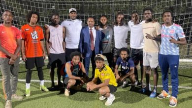 المحرر مع فريق فريق فلادلفيا بطل الدورى 768x576 1