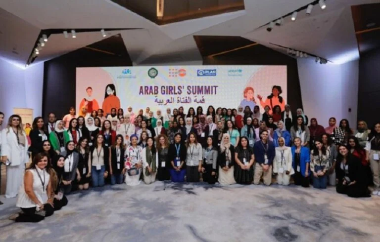 التعليم للجميع 768x490 1 jpg