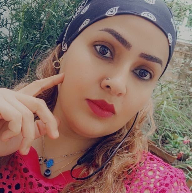 شاهد بالصورة والفيديو.. حسناء فائقة الجمال تسحر الأسافير وتشكو: مرارتي اتفقعت يا جماعة.. أنا ما مصرية ولا سعودية أنا سودانية من منطقة في السودان اسمها مروي 310809315 184416894145743 2138824323144593180 n