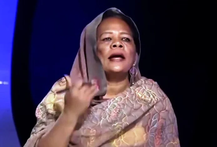 آمال الزين 694x470 1 jpg