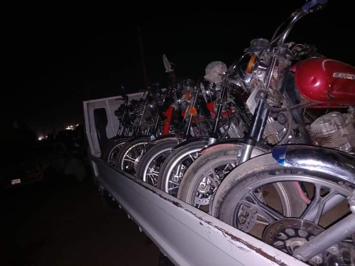 حملات لضبط المركبات والدرجات النارية المخالفة بالخرطوم FB IMG 1672471275889