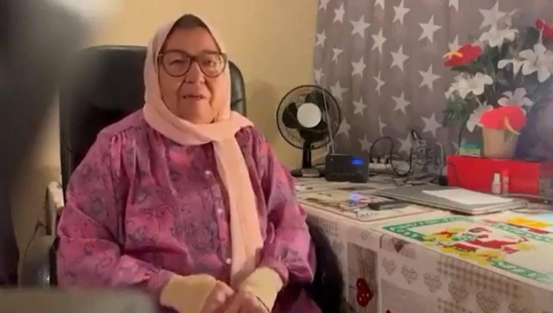 "سامحوني أنا تطاولت بجهل".. شاهد.. مذيعة مصرية شهيرة تعود للإسلام بعدما اعتنقت المسيحية لأكثر من 30 عاما تنزيل 16 1