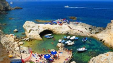 135 145051 family abandons homes lives cave story 700x400