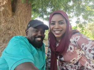 انصاف فتحي وزوجها2