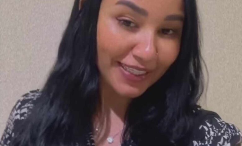 شاهد بالصورة والفيديو.. فتاة حسناء فائقة الجمال تتحدث باللهجة المصرية وتقول: (يا جدعان أنا سودانية أب عن جد وملامحي سودانية وأسألوا المصريين وما رتكزوش مع أم اللغة) 409345081 868745128070066 2583006986068964604 n 780x470 2